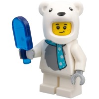 City otrok v kostumu polarnega medveda