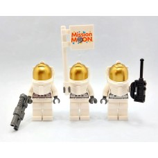 LEGO Moon/Mars Mission astronauts pack