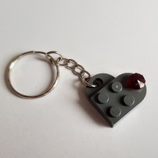 LEGO obesek srček temno siv