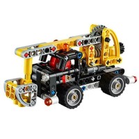 LEGO Technic 42031 Cherry Picker
